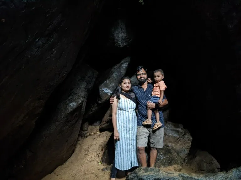 Trek to an abandoned Tiger cave with my big belly